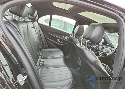 2017 Mercedes-Benz E 300 4Matic из США, поврежденный, VIN WDDZF4KB9HA014096